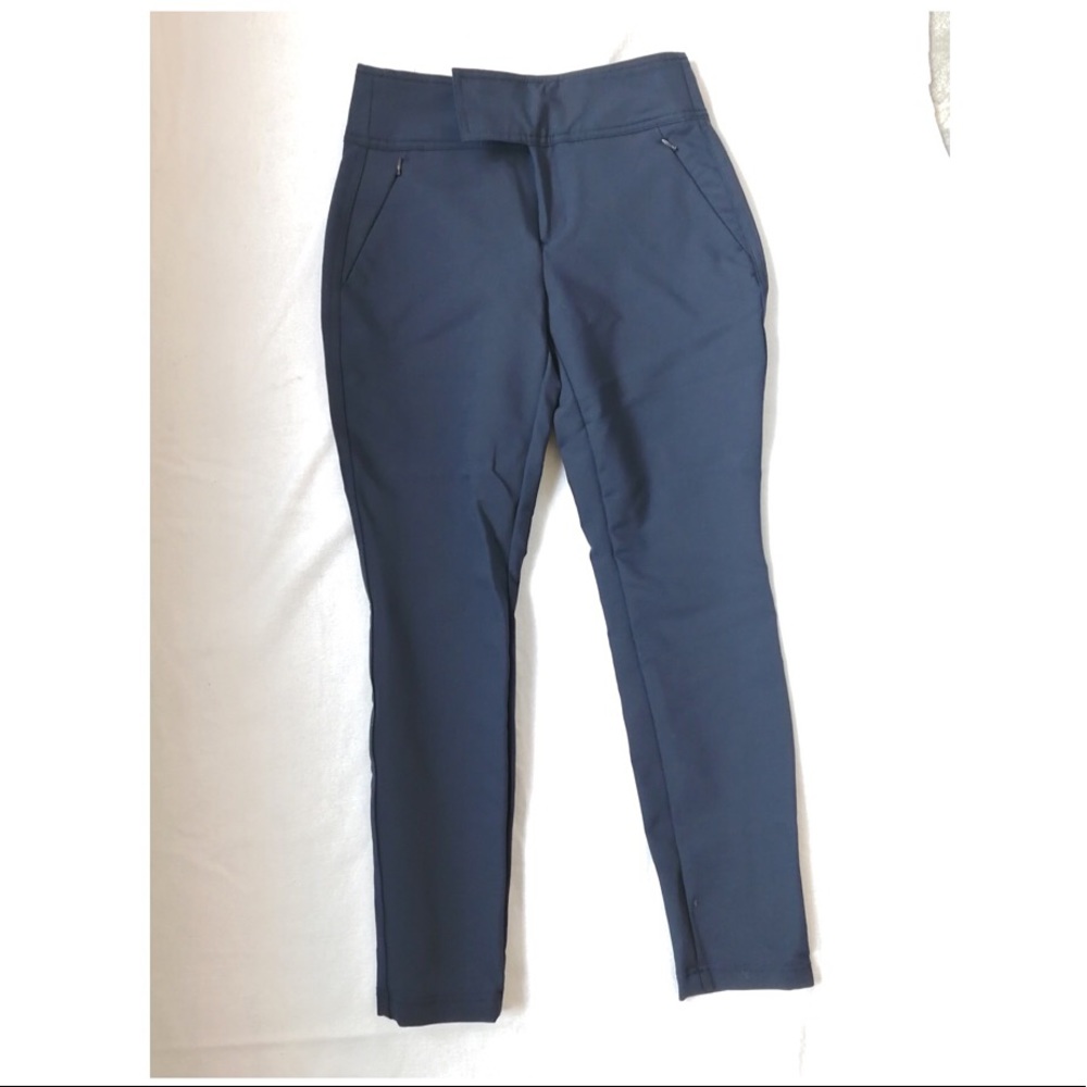 Gap Classic High-Waisted Pants